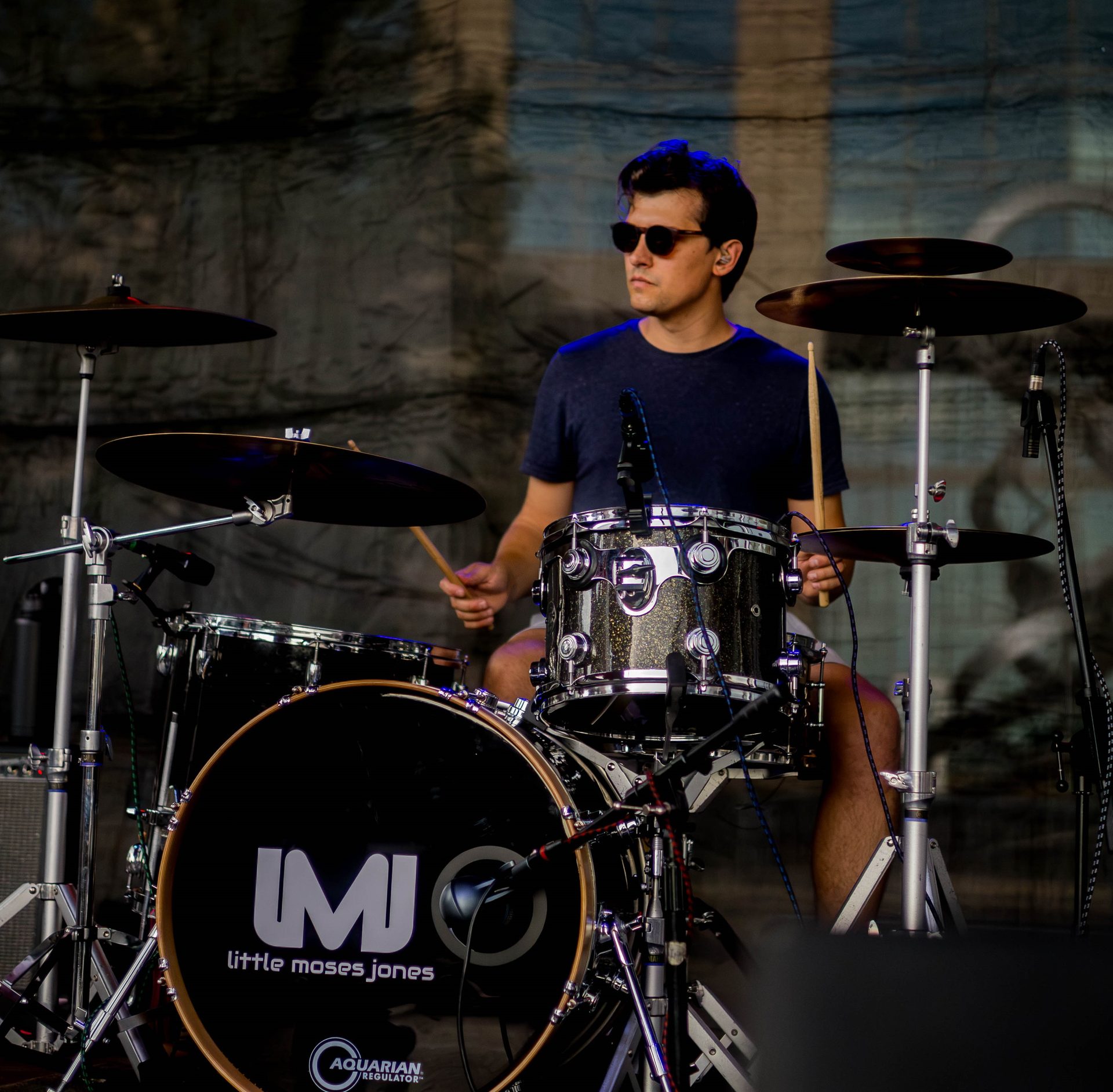 Joe Della Penna performing live with Little Moses Jones